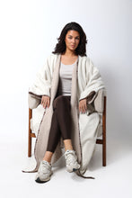 Load image into Gallery viewer, The Cozy Mantle - Cream
